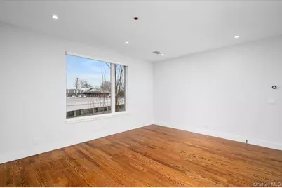 422 E Boston Post Road #303, Mamaroneck, NY 10543 - Photo 9