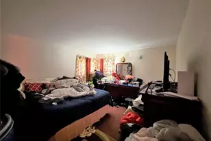 3840 Linden Pl, Hempstead, NY 11550 - Photo 5