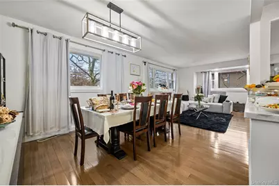 1016 Westwood Road, Woodmere, NY 11598 - Photo 7