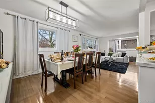 1016 Westwood Rd, Woodmere, NY 11598 - Photo 7