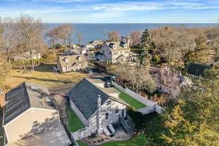 26 Neptune Rd, Rocky Point, NY 11778 - Photo 27