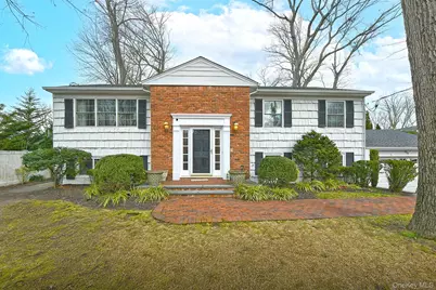 63 Gabriele Drive, East Norwich, NY 11732 - Photo 1