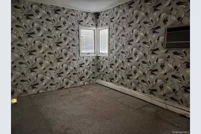 94 Rosemary Lane, Centereach, NY 11720 - Photo 15