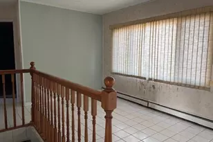 94 Rosemary Ln, Centereach, NY 11720 - Photo 5