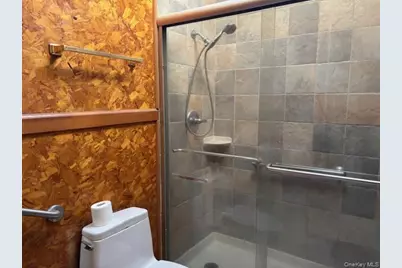 94 Rosemary Lane, Centereach, NY 11720 - Photo 17