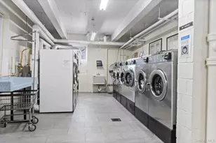 611 Palmer Rd, Yonkers, NY 10701 - Photo 31