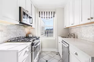 10 Brooklands, Bronxville, NY 10708 - Photo 7