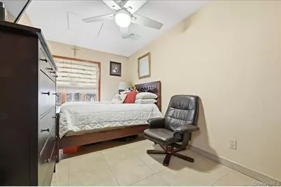 63-45 77th Place, Middle Village, NY 11379 - Photo 17