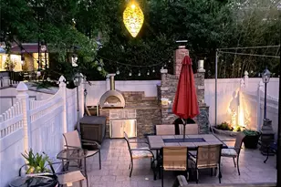 63-45 77th Pl, Middle Village, NY 11379 - Photo 27