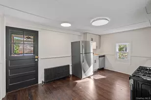 10 Albertson St, Hyde Park, NY 12538 - Photo 11