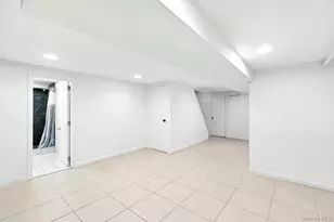 40 Hendrickson Ave, Lynbrook, NY 11563 - Photo 15