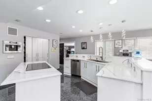 83 Cliff Rd, Port Jefferson, NY 11777 - Photo 31