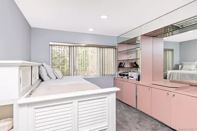 83 Cliff Road, Port Jefferson, NY 11777 - Photo 35