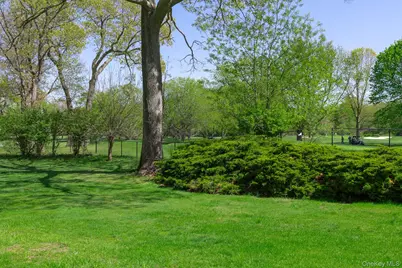 83 Cliff Road, Port Jefferson, NY 11777 - Photo 17