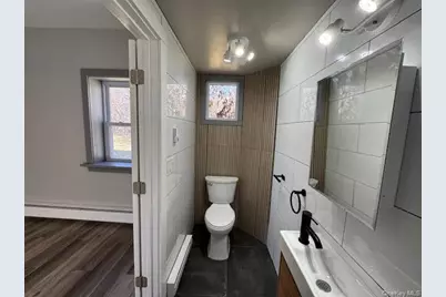 3135 US Route 9W #2, New Windsor, NY 12553 - Photo 7