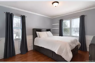 99 Amherst Drive, New Rochelle, NY 10804 - Photo 15