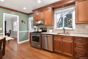 99 Amherst Dr, New Rochelle, NY 10804 - Photo 9