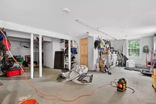 556 Lakes Rd, Monroe, NY 10950 - Photo 19