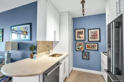 269-10 Grand Central Parkway #32P, Floral Park, NY 11005 - Photo 13