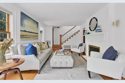 32 Cooper Street, Southampton, NY 11968 - Photo 3