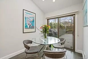 230 Hamlet Dr, Jericho, NY 11753 - Photo 17