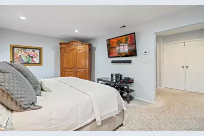 230 Hamlet Drive, Jericho, NY 11753 - Photo 25