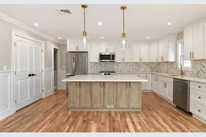 1903 George Court, Merrick, NY 11566 - Photo 11