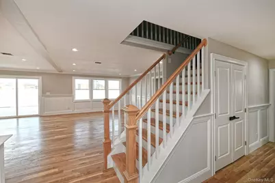 1903 George Court, Merrick, NY 11566 - Photo 7