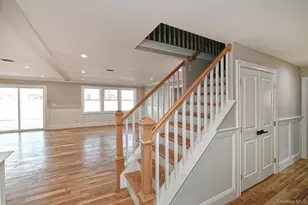 1903 George Ct, Merrick, NY 11566 - Photo 7