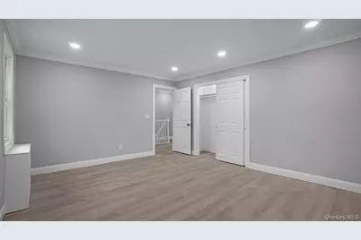 39 Acacia Avenue, Hempstead, NY 11550 - Photo 15