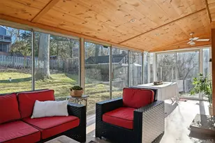 875 Oak Ave, Southold, NY 11971 - Photo 17