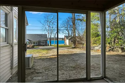 875 Oak Avenue, Southold, NY 11971 - Photo 23