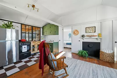 875 Oak Avenue, Southold, NY 11971 - Photo 5