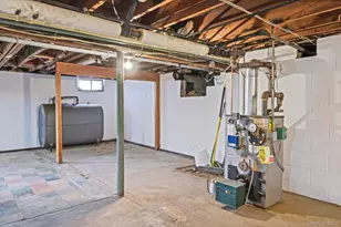 114 Monroe Ave, Patchogue, NY 11772 - Photo 31