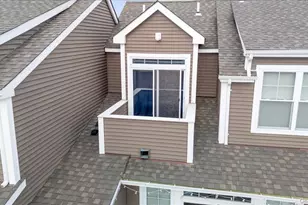 422 Marina Pointe Dr, East Rockaway, NY 11518 - Photo 19