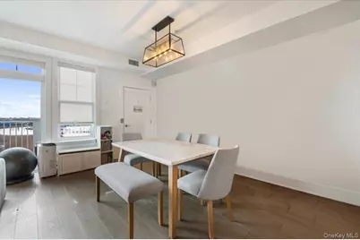 422 Marina Pointe Drive #422, East Rockaway, NY 11518 - Photo 9