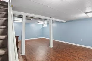 47 Vincent Rd, Hicksville, NY 11801 - Photo 17