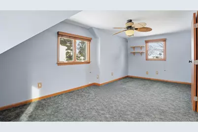 47 Vincent Road, Hicksville, NY 11801 - Photo 15