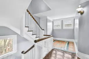 8 The Serpentine, New Rochelle, NY 10801 - Photo 21