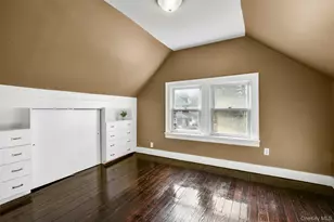 8 The Serpentine, New Rochelle, NY 10801 - Photo 35