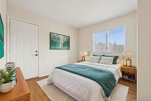 129 E Woodside Ave, Patchogue, NY 11772 - Photo 25