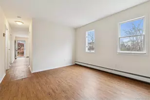 129 E Woodside Ave, Patchogue, NY 11772 - Photo 17