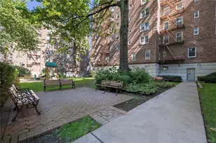72-81 113th St, Forest Hills, NY 11375 - Photo 17