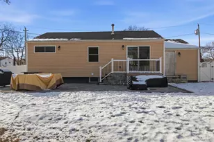 323 Broadway, Port Jefferson Station, NY 11776 - Photo 19