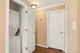 323 Broadway, Port Jefferson Station, NY 11776 - Photo 15