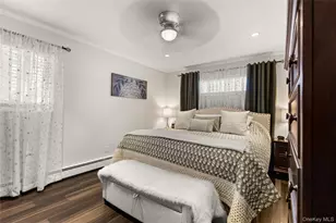 152 Keswick Dr, East Islip, NY 11730 - Photo 13