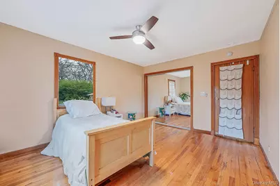 1432 Gardiner Drive, Bay Shore, NY 11706 - Photo 11