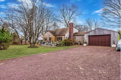 1432 Gardiner Drive, Bay Shore, NY 11706 - Photo 25