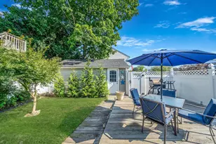 29 N Plaza, Amityville, NY 11701 - Photo 21