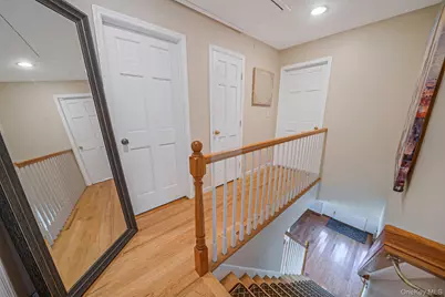 29 North Plaza, Amityville, NY 11701 - Photo 13